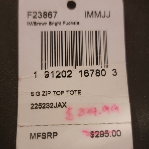 Authentic coach purse - Picture 5 of 8